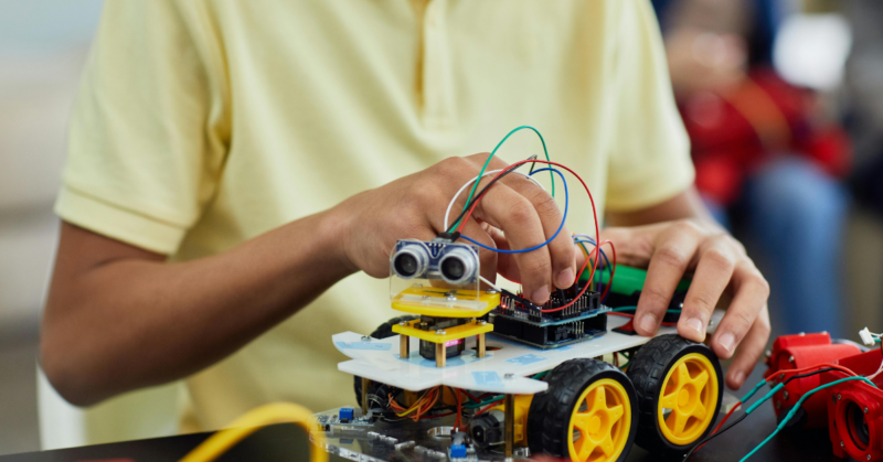 after-school robotics clubs